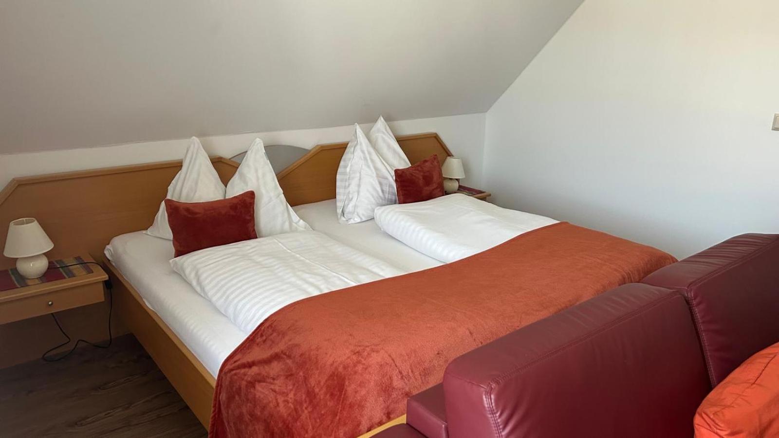 Gaestehaus Freitag Das Kleine Hotel Sankt Georgen im Lavanttal Εξωτερικό φωτογραφία